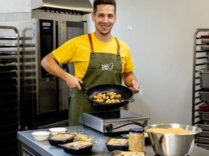 Regional vegan: Vom Schweinestall zur Tempeh-Produktion – Interview mit Hannes Weichhart von Zack die Bohne