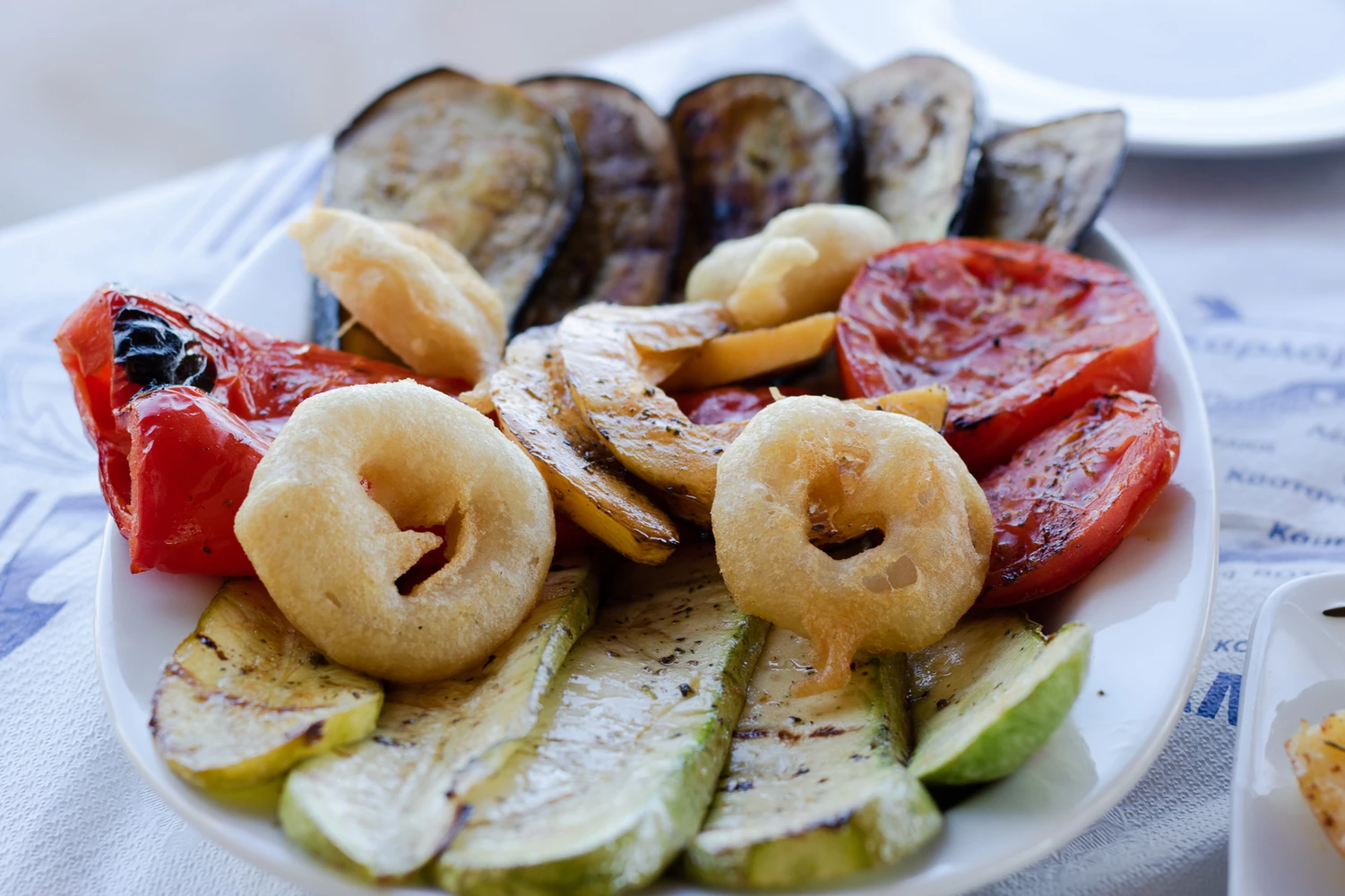 gegrilltes_gemuese_und_zwiebelringe.jpg